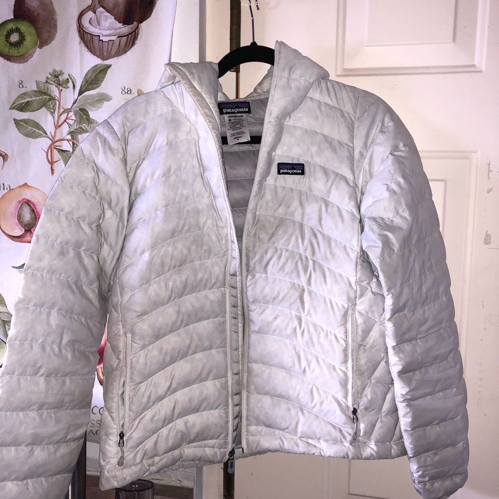 Patagonia Down Jacket w/ Hood